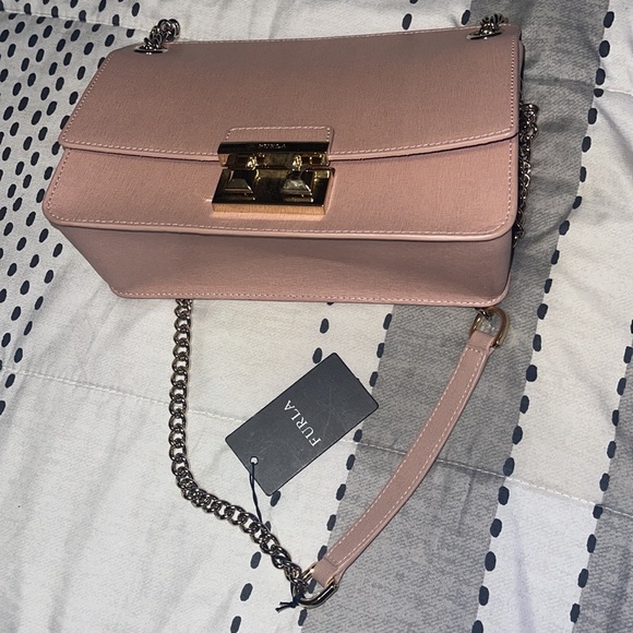 NWT FURLA BLUSH HANDBAG 👜 - Picture 4 of 9